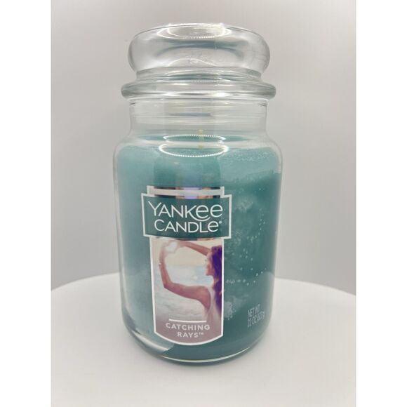 Yankee Candle Catching Rays 22 oz Large Jar Single Wick Scented Candle Green - Picture 1 of 2